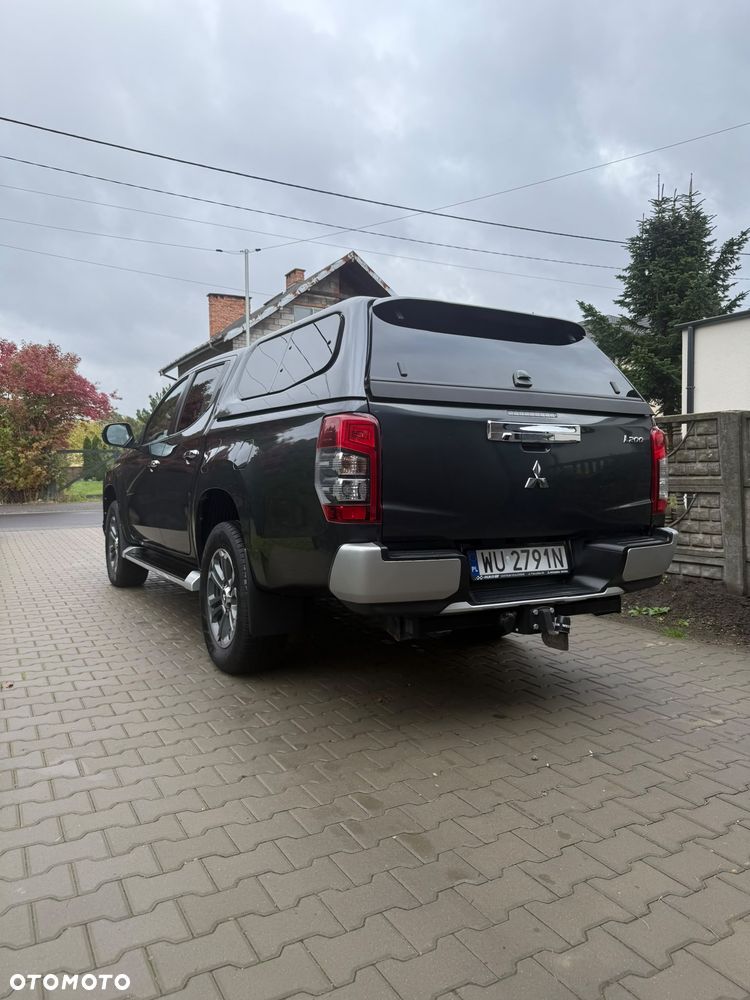 Mitsubishi L200 2021 photo 2