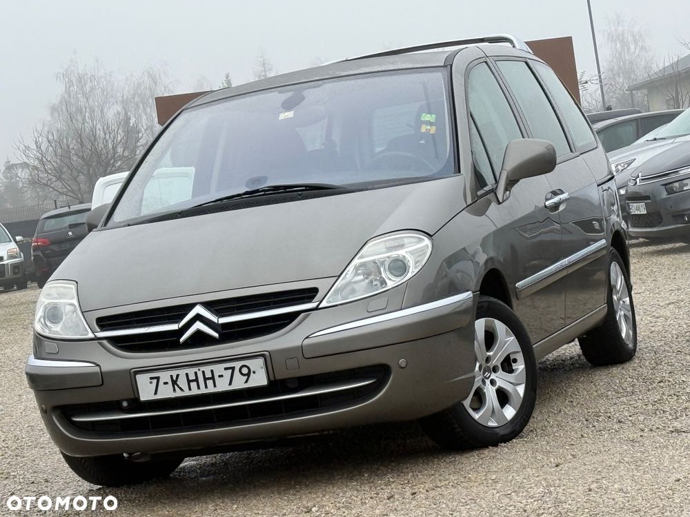 Citroën C8 2.0 16V Style - 1