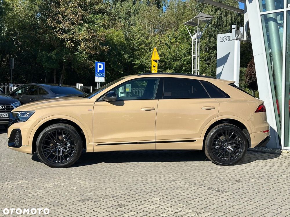 Audi Q8 - 4