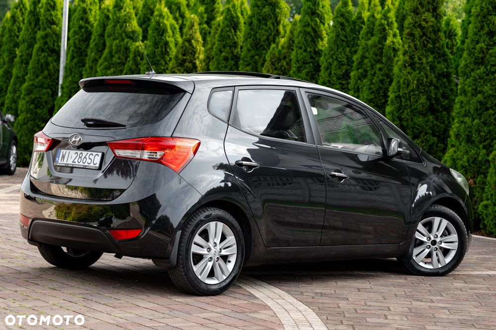 Hyundai ix20 1.4 Premium blue - 7