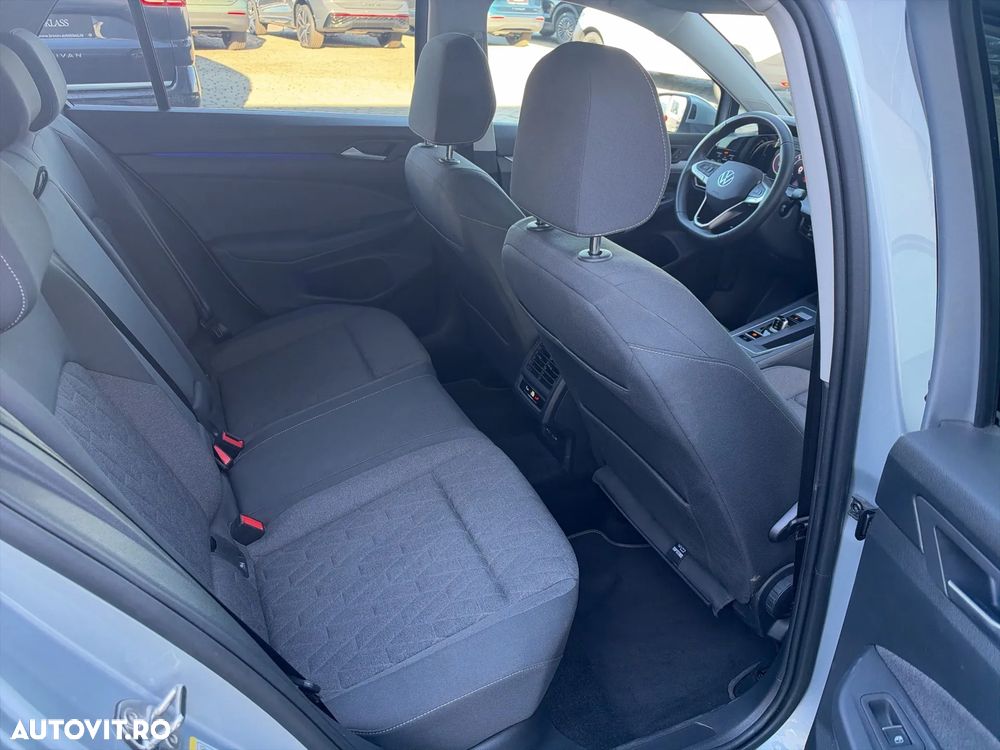 Volkswagen Golf 1.5 eTSI DSG MHEV Prime - 32
