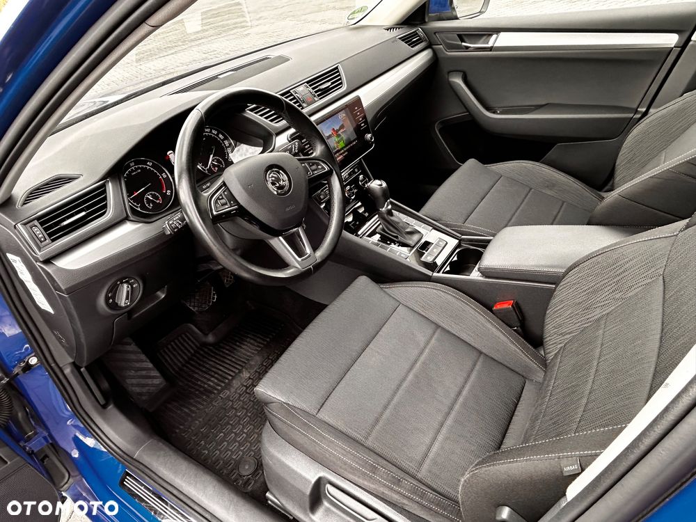 Skoda Superb 2.0 TDI DSG Active - 23