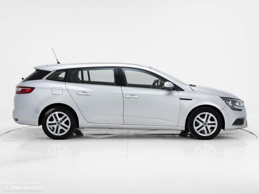 Renault Mégane Sport Tourer - 2