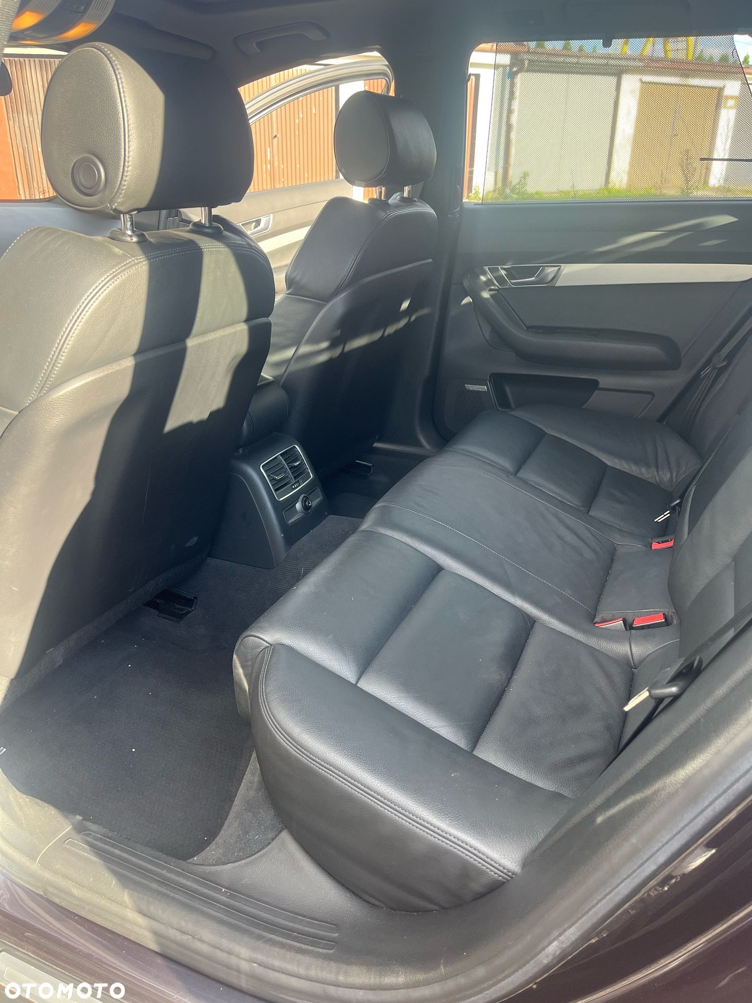 Audi A6 Avant 4.2 quattro tiptronic - 17