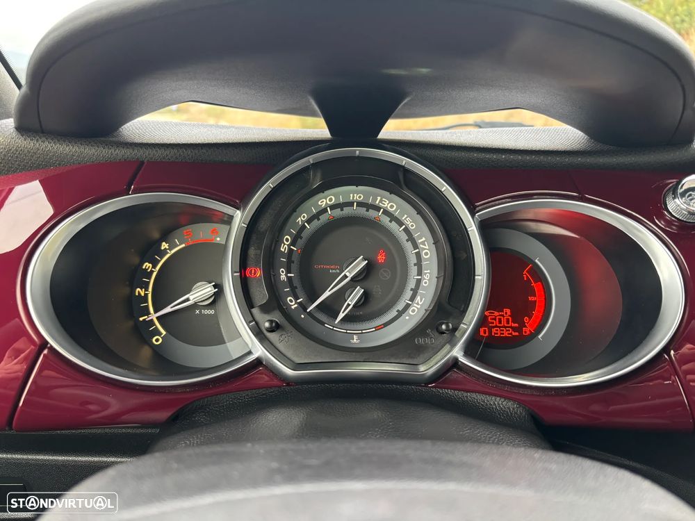 Citroën DS3 1.6 HDi Airdream Sport Chic - 14