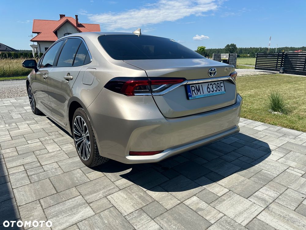 Toyota Corolla 1.8 Hybrid Executive - 13