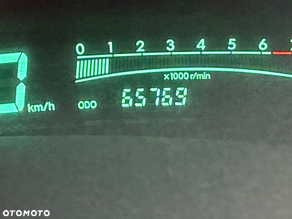 Toyota Yaris 1.0 Terra - 7