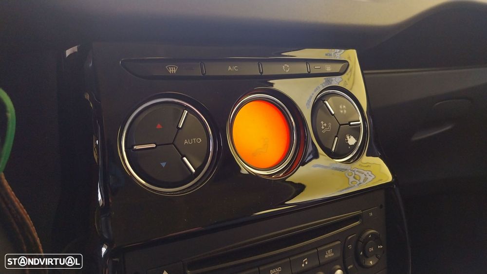 Citroën C3 1.2 PureTech Attraction - 9