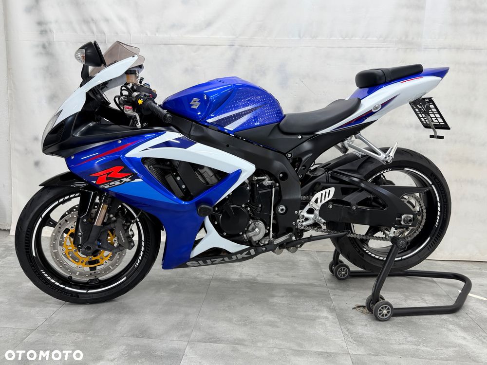 Suzuki GSX-R - 3