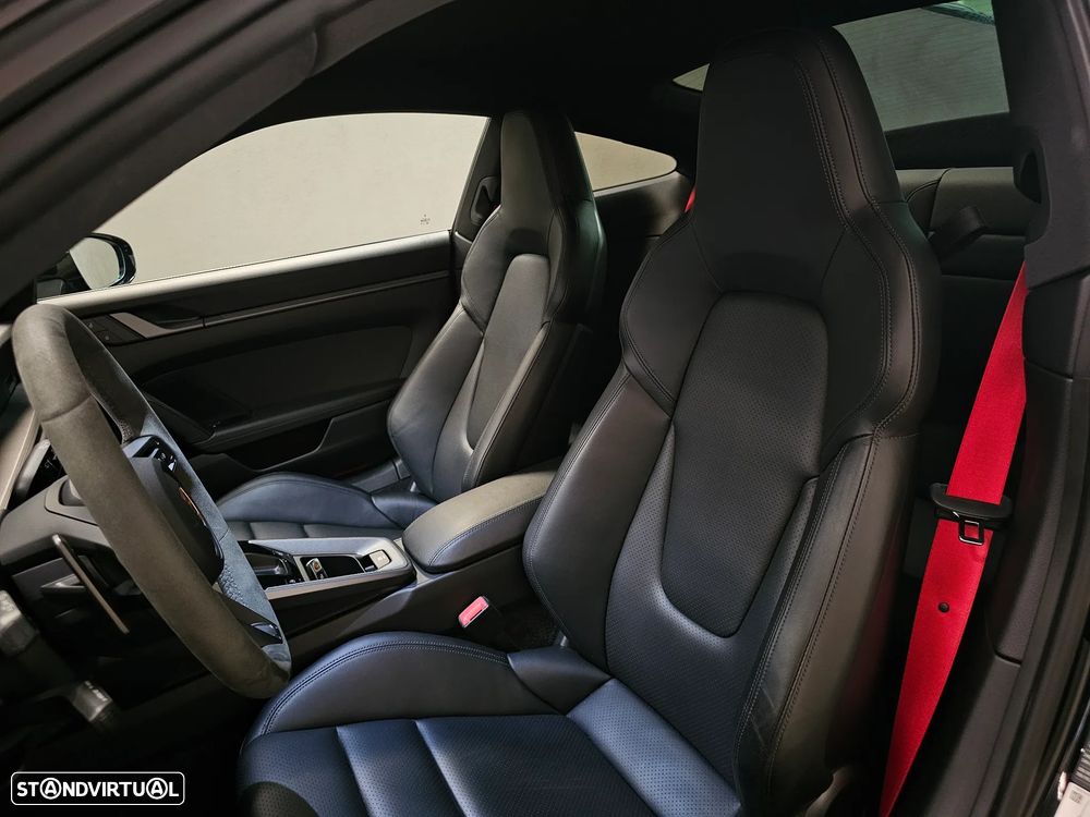 Porsche 911 (992) Carrera S PDK - 38