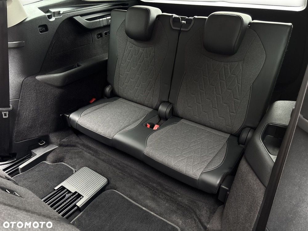 Volkswagen Tayron 1.5 eTSI mHEV Life DSG - 13