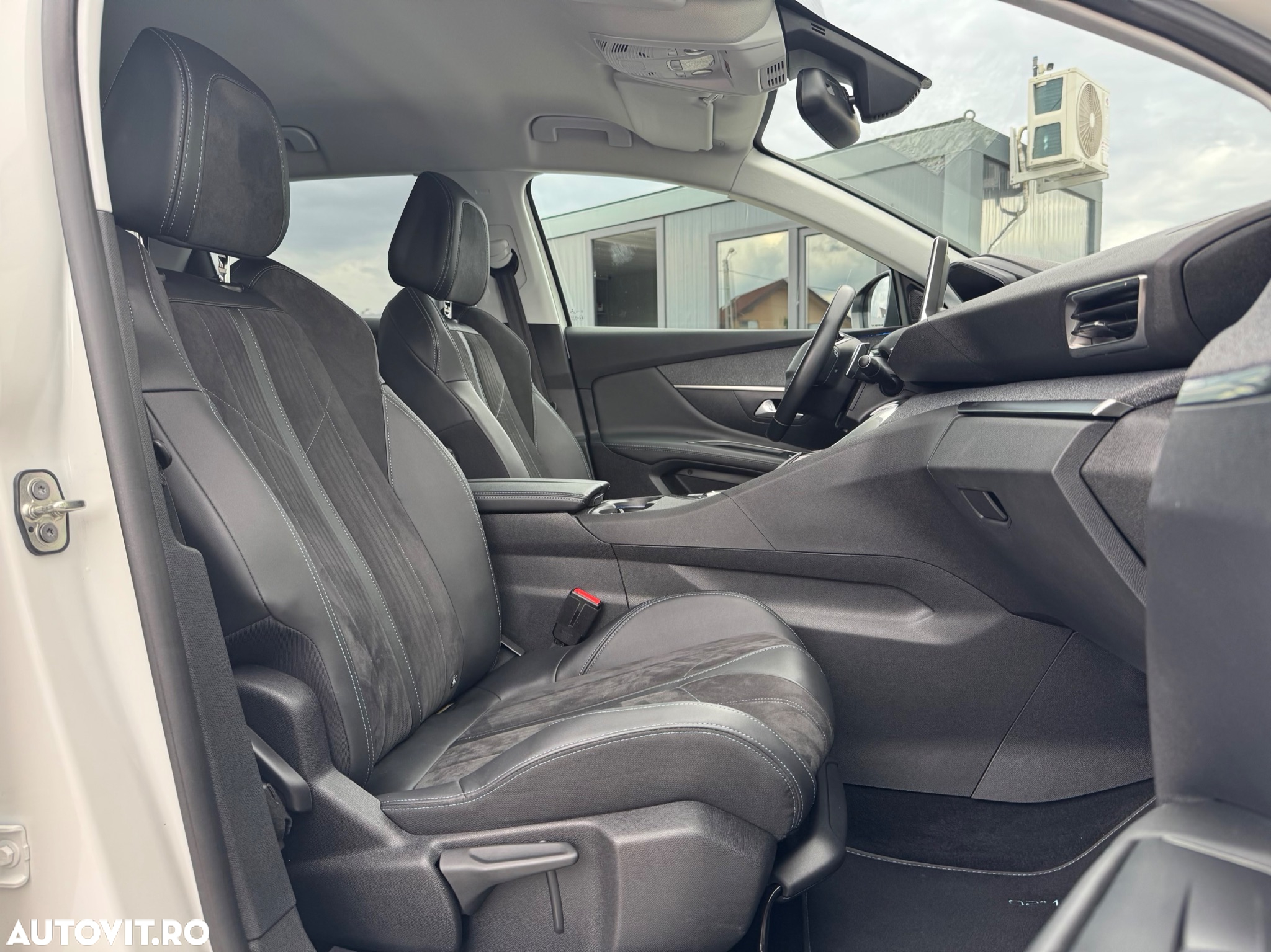 Peugeot 3008 BlueHDi 130 Stop & Start EAT8 Roadtrip - 23