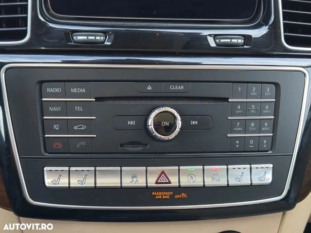 Mercedes-Benz GLE 350 d 4Matic 9G-TRONIC AMG Line - 28