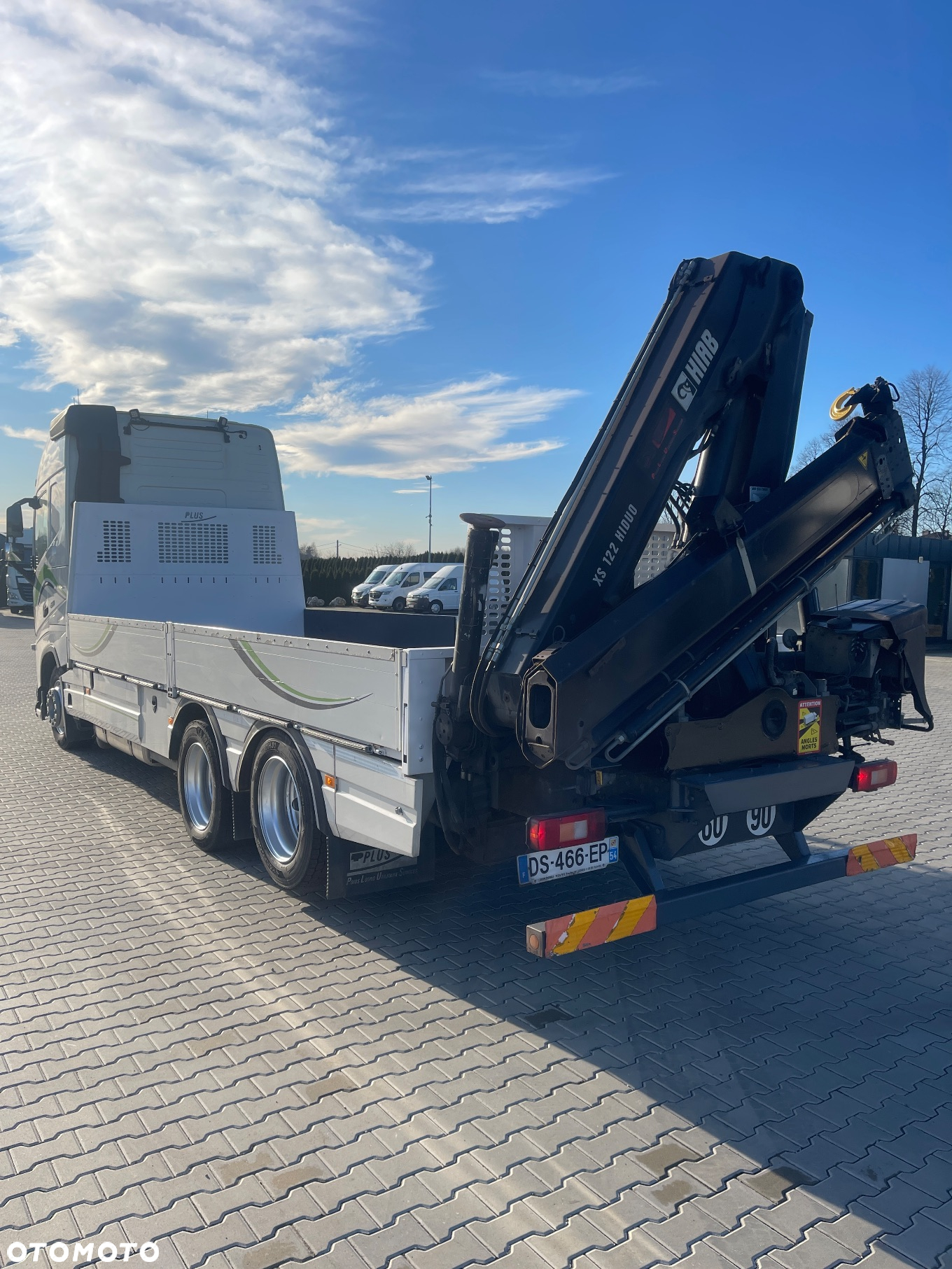 Volvo FH 460 6X2 ZABUDOWA SKRZYNIA - 2