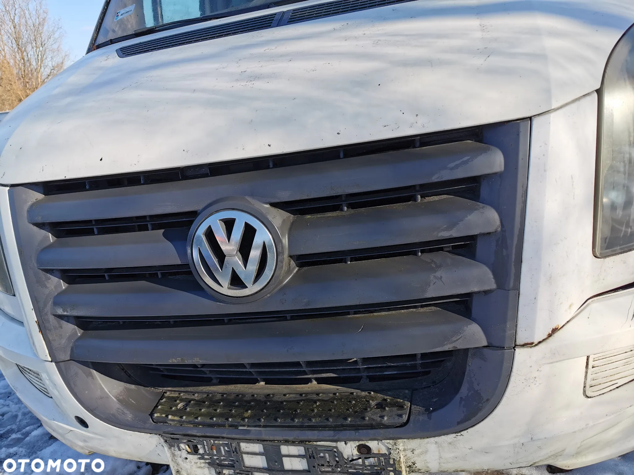 Grill Volkswagen Crafter 2,5 tdi 2010r - 2