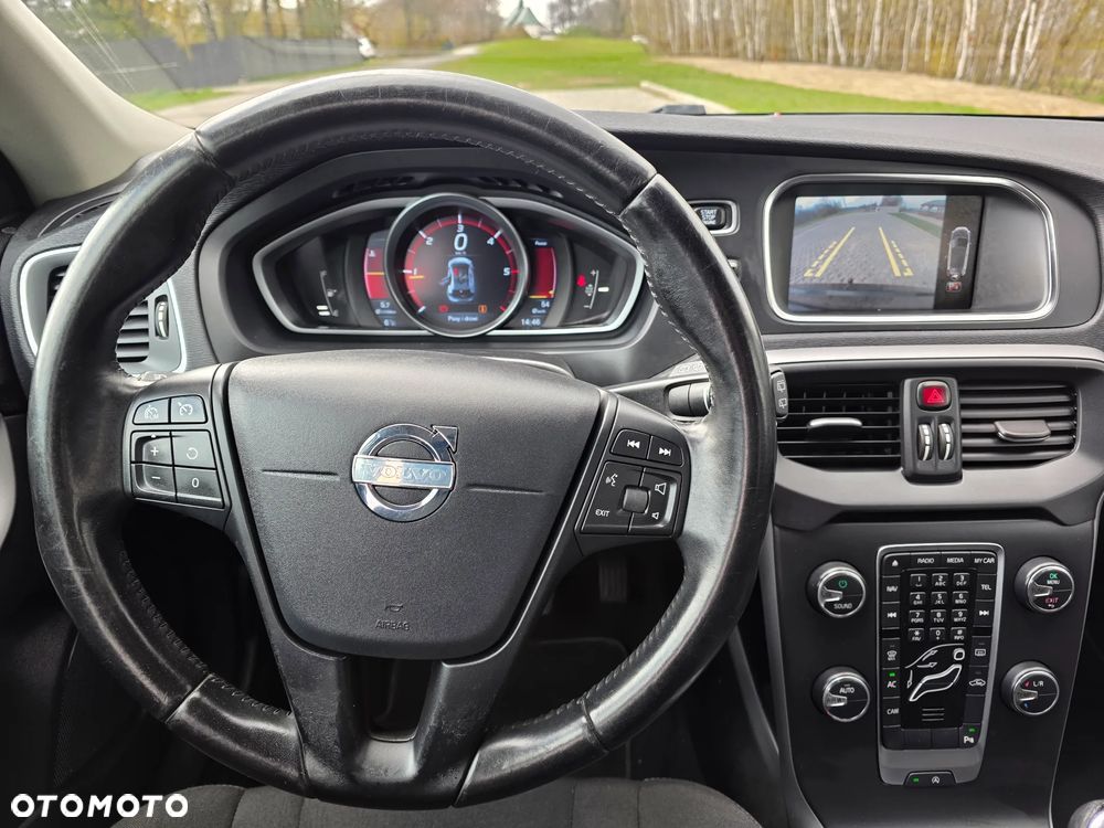 Volvo V40 D2 Momentum - 7