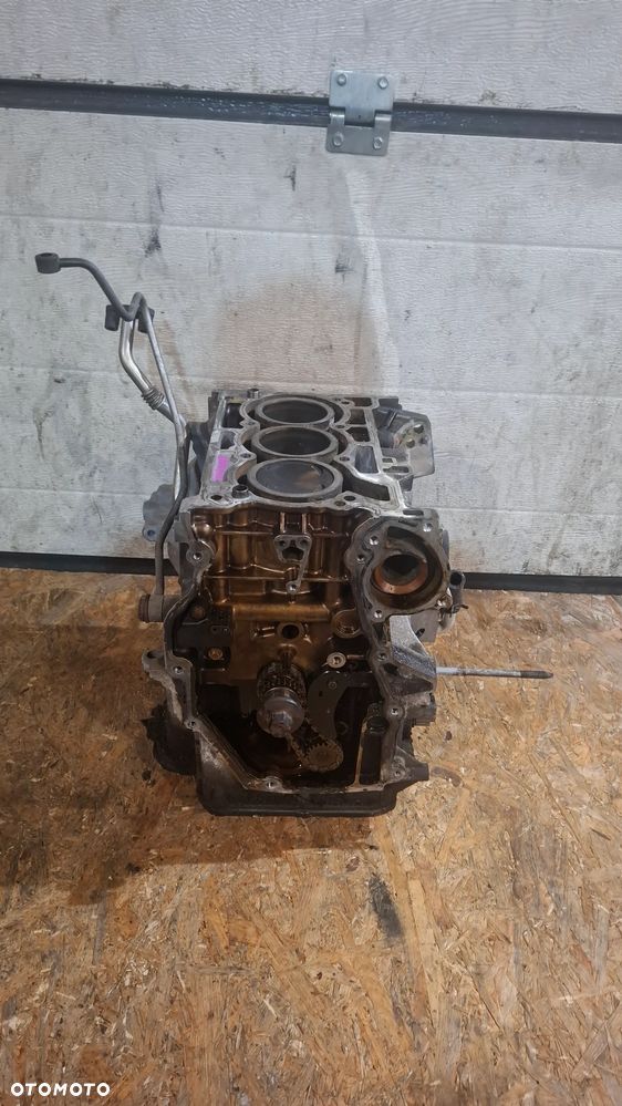 BLOK SILNIKA DÓŁ WAŁ TŁOKI RENAULT CLIO IV CAPTUR 0.9 TCE 2013- ROK KOD: H4BA400 - 7