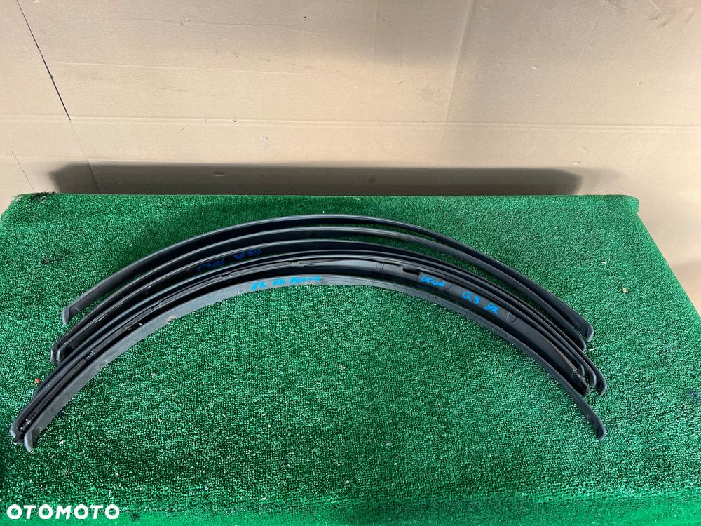 Listwa na błotnik Audi Q5 8R0  S-Line lewa strona - 2