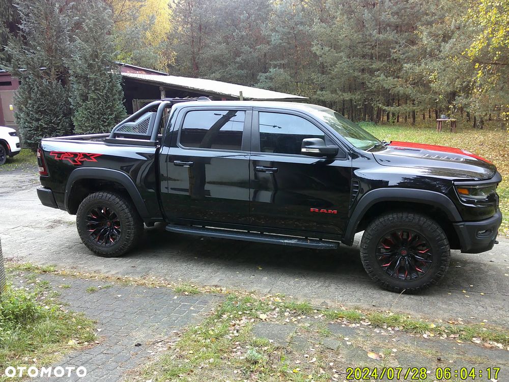 Dodge RAM 5.7 4x4 - 8