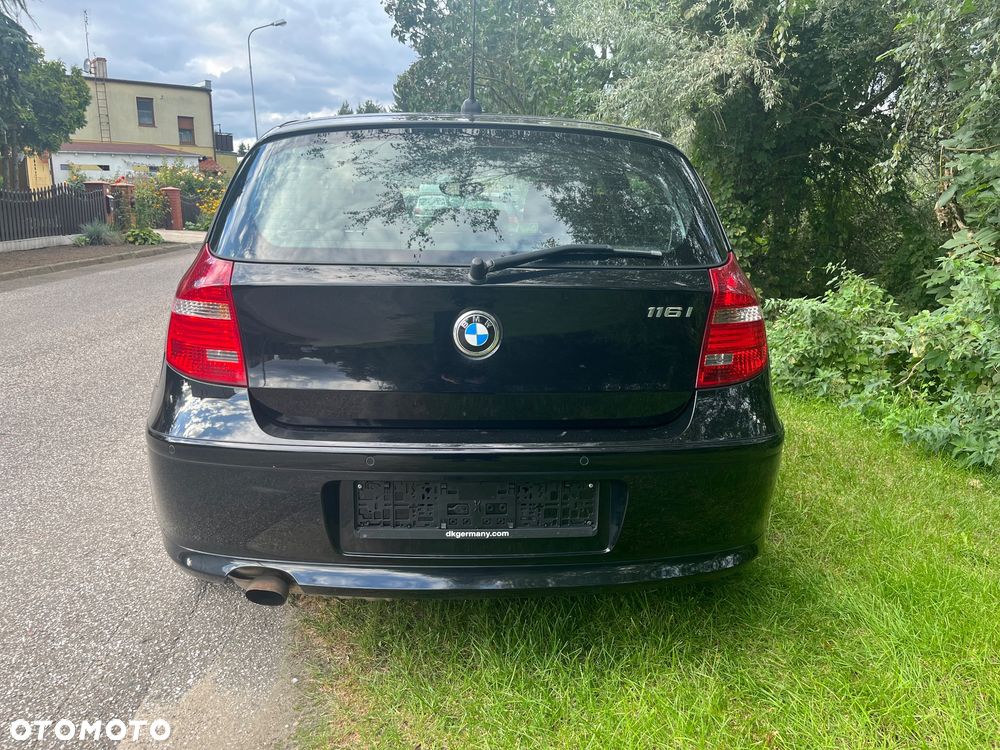 BMW Seria 1 116i - 5