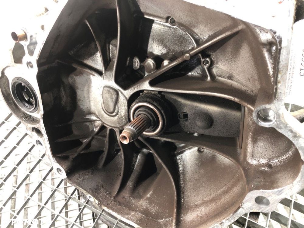 SKRZYNIA BIEGÓW  HONDA CIVIC IX (FK) 2012 - 2022 1.4 i-VTEC (FK1) 73 kW [99 KM] benzyna 2012 - 2022 - 6