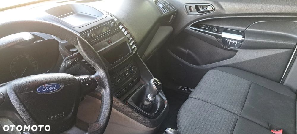 Ford Transit Connect - 18