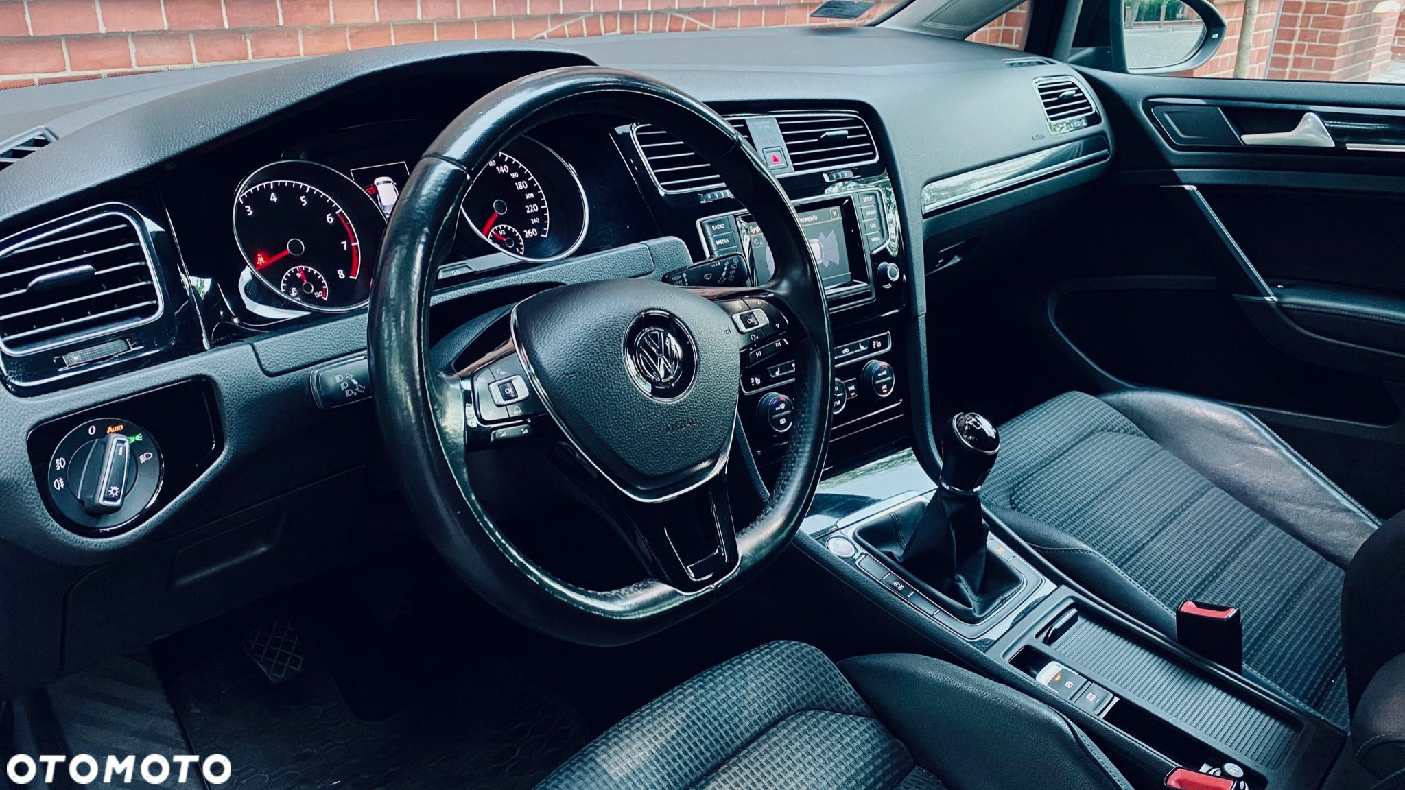 Volkswagen Golf VII 1.4 TSI BMT ACT Highline - 11
