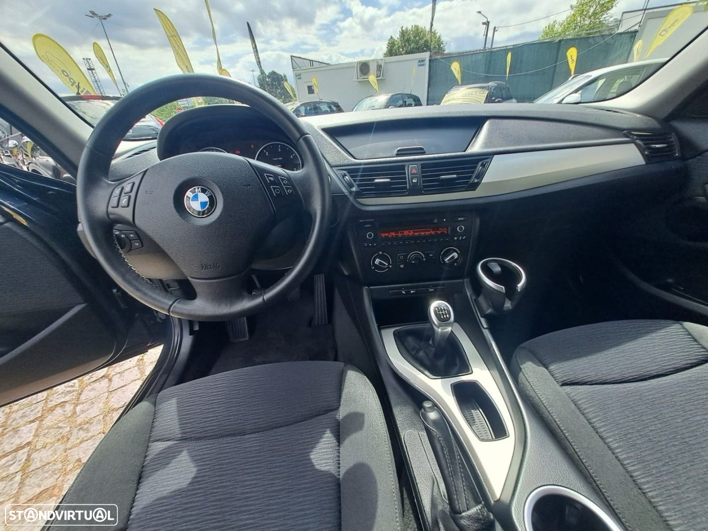 BMW X1 16 d sDrive - 11