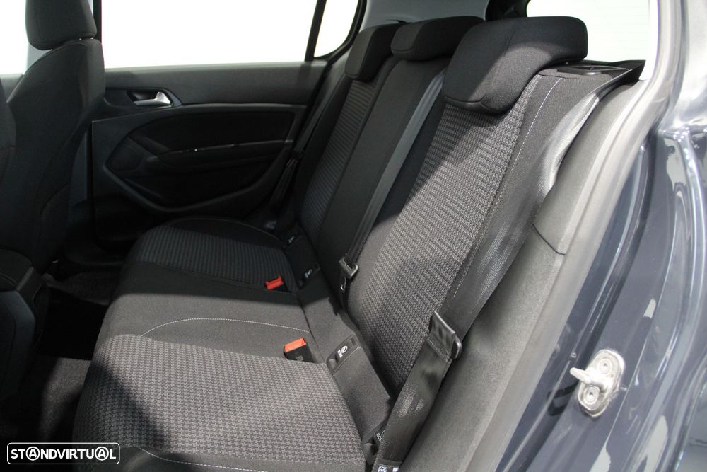 Peugeot 308 1.6 BlueHDi Style - 26