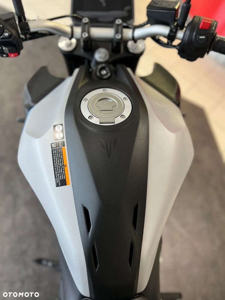 Yamaha MT - 34