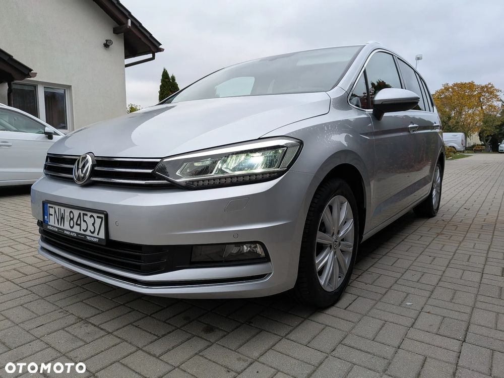 Volkswagen Touran - 8