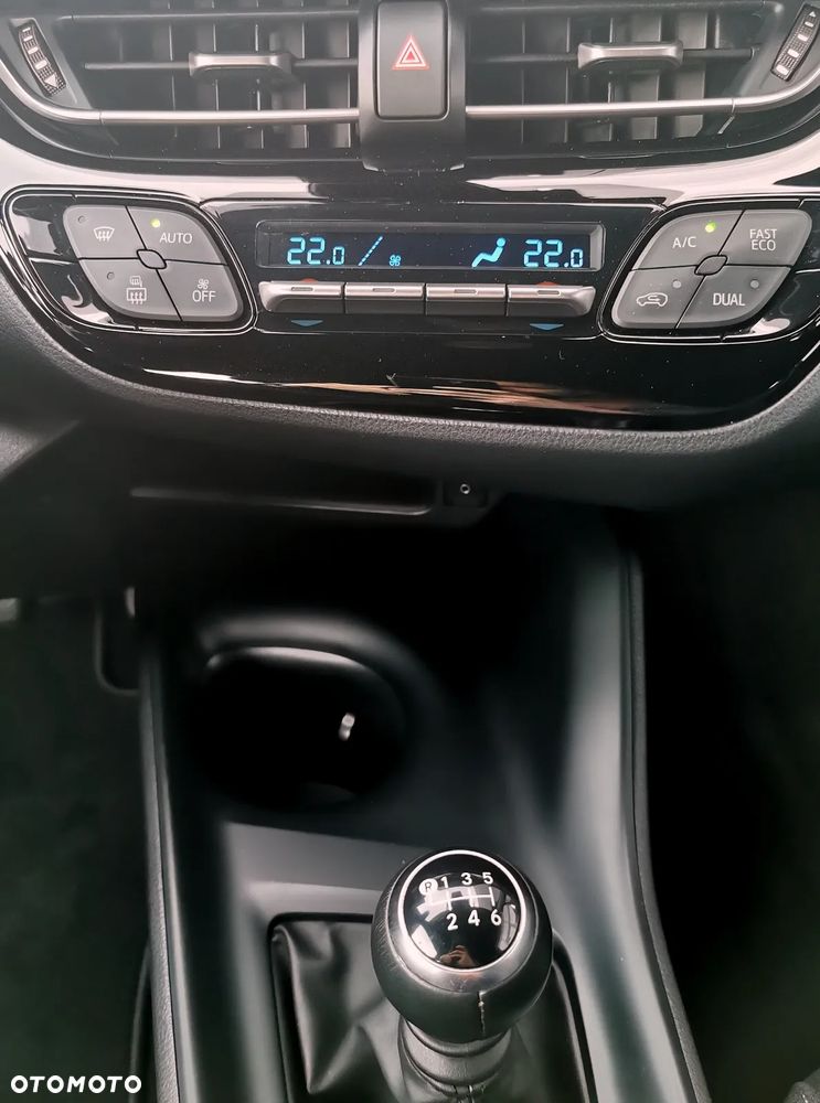 Toyota C-HR 1.2 T Premium - 11