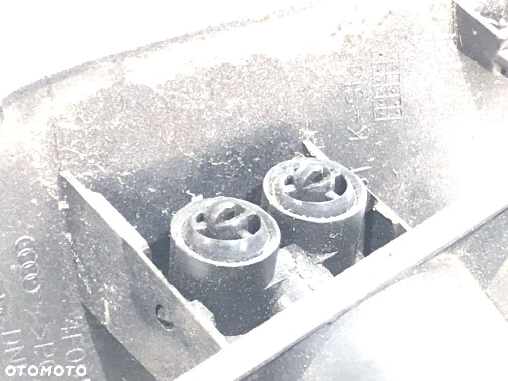 SPRYSKIWACZ REFLEKTORA PRAWY PRZÓD  AUDI A6 C6 Avant (4F5) 2004 - 2011 2.0 TFSI 125 kW [170 KM] - 3