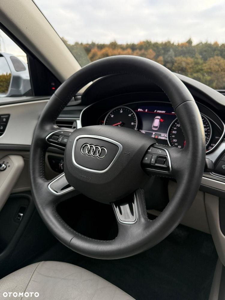 Audi A6 Avant 2.0 TDI Ultra S tronic - 10