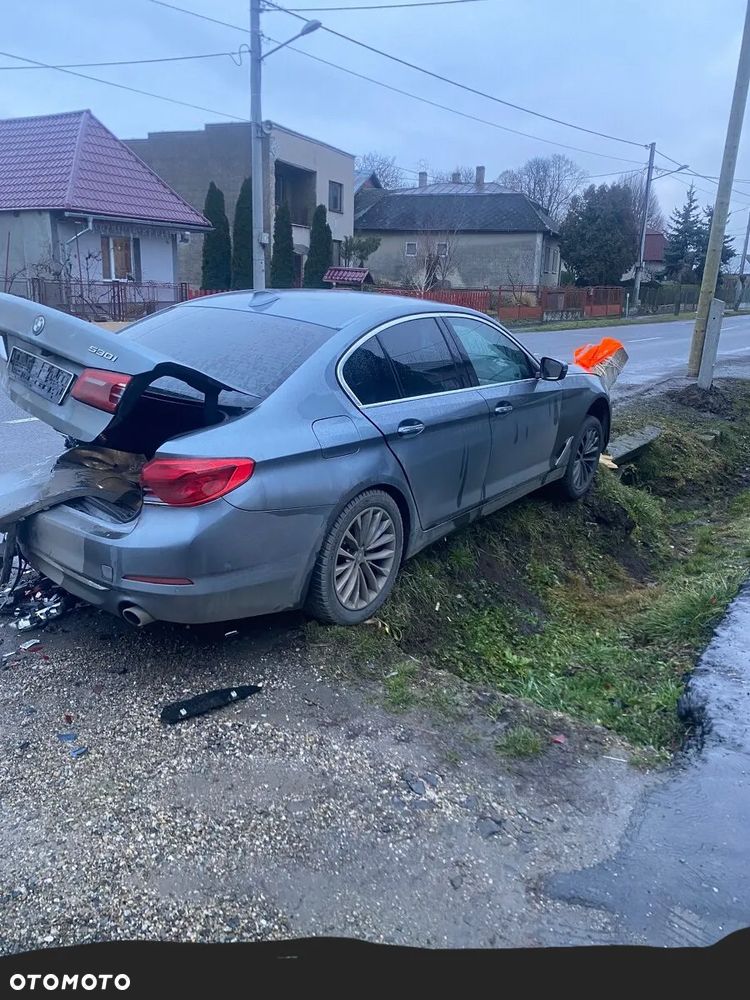 BMW Seria 5 530i Sport Line - 5
