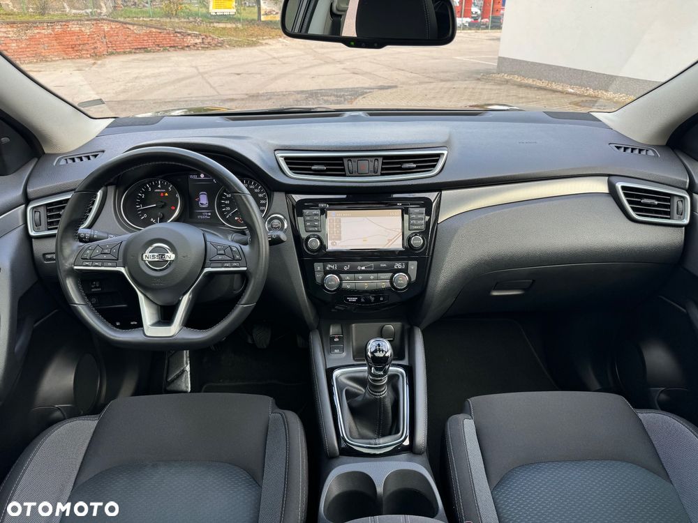 Nissan Qashqai - 12