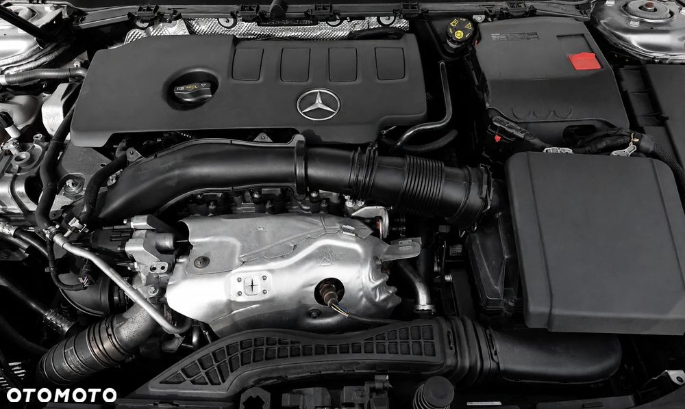 Mercedes-Benz CLA 250 4-Matic 7G-DCT - 15