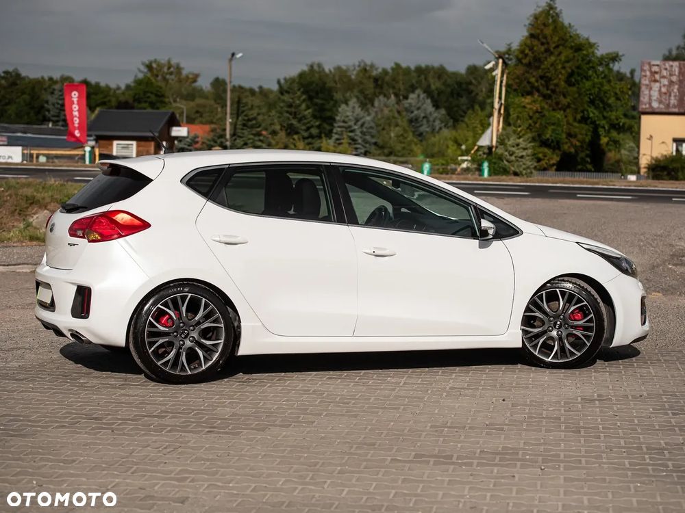 Kia Ceed 1.6 T-GDI GT L - 14