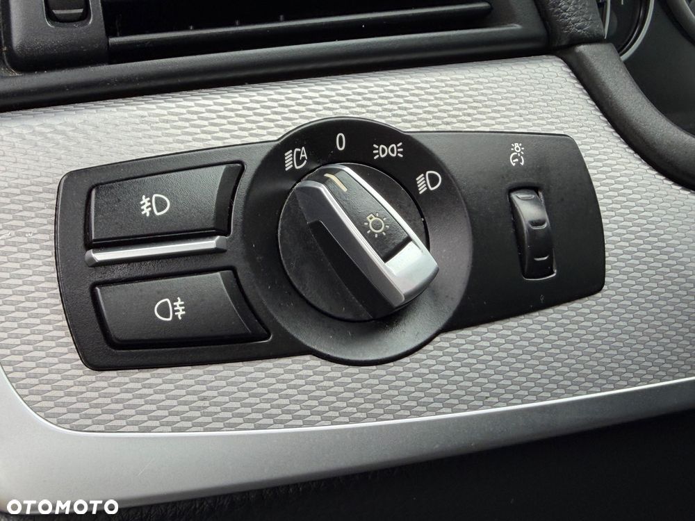BMW Seria 5 - 30