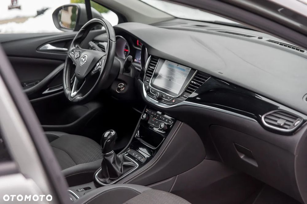 Opel Astra 1.4 Turbo Dynamic - 24