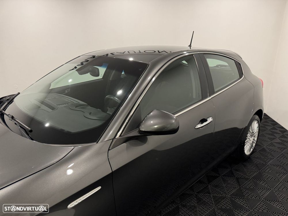 Alfa Romeo Giulietta 1.6 JTDM Distinctive - 17
