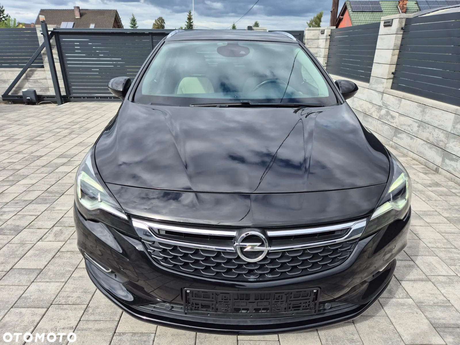 Opel Astra 1.6 BiTrb D (CDTI) Start/Stop Sports Tourer Dynamic - 2