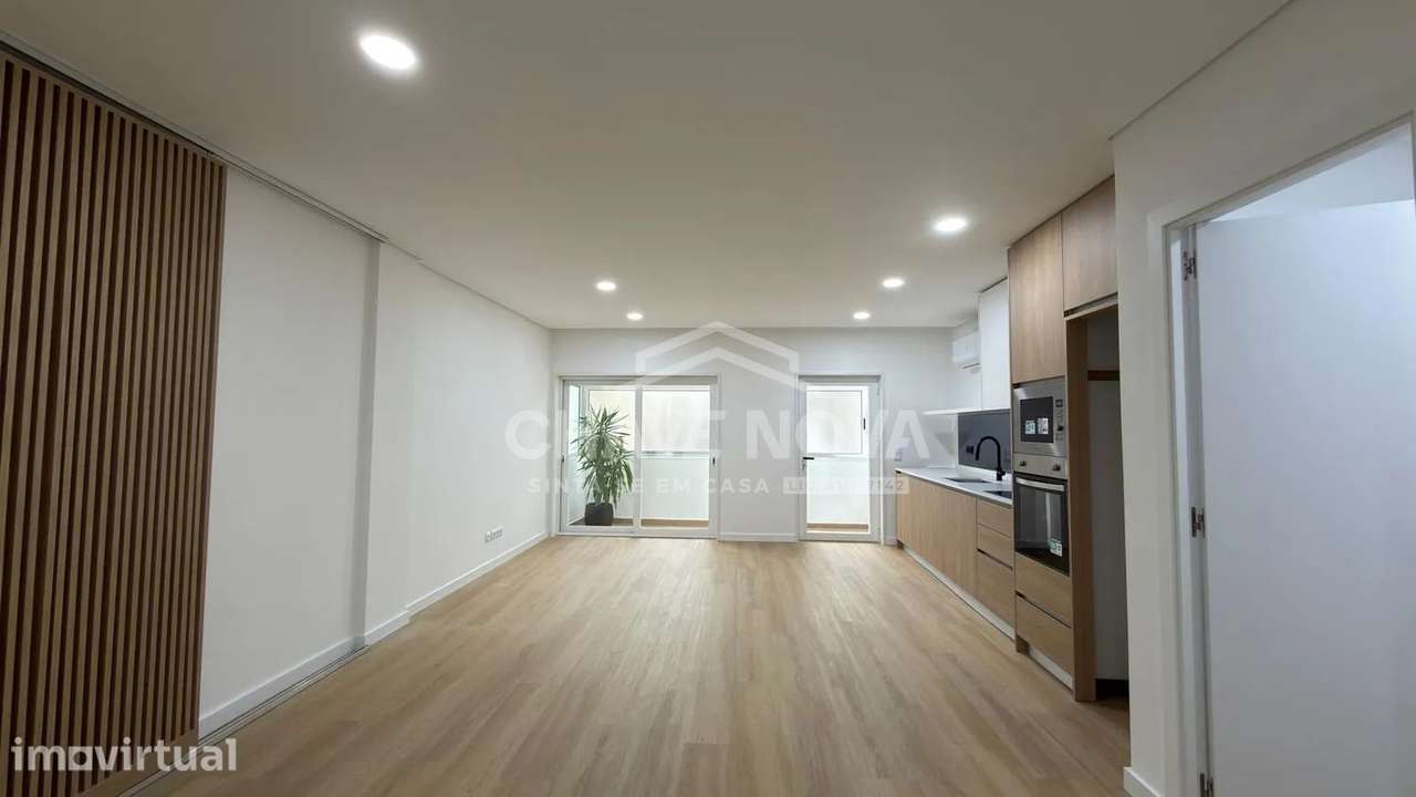 T1 Office Totalmente Renovado | A 2 Minutos da Estação das Devesas - Grande imagem: 4/19