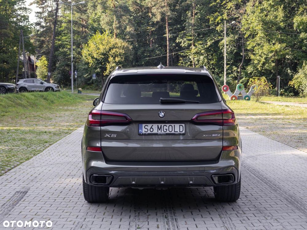 BMW X5 xDrive30d sport - 25