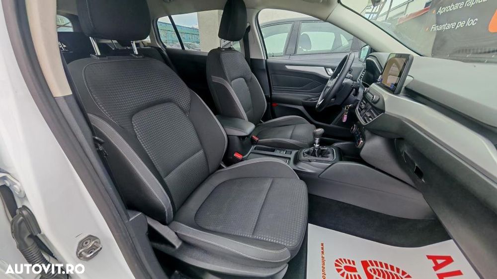 Ford Focus 1.5 EcoBlue Titanium - 8