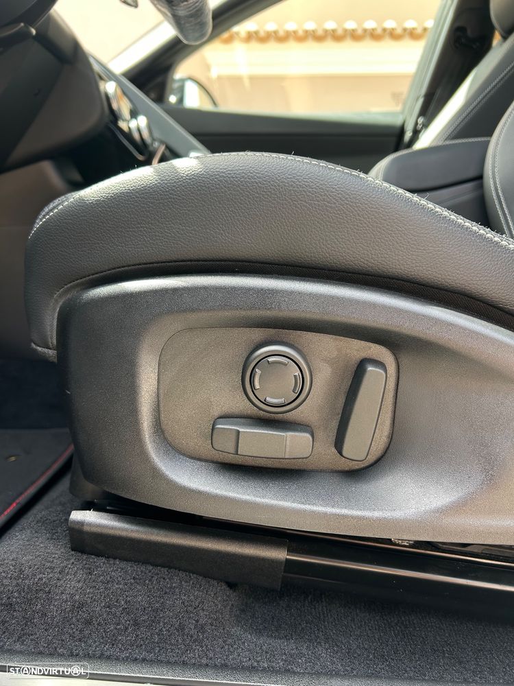 Jaguar E-Pace 1.5 P300e R-Dynamic S AWD Aut. - 25