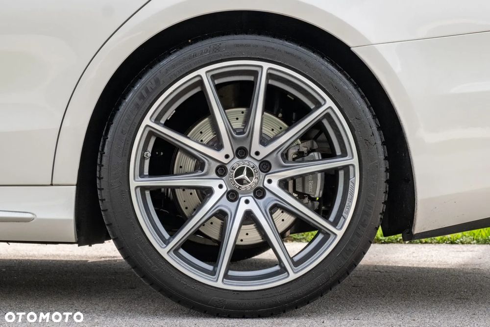 Mercedes-Benz Klasa S 560 9G-TRONIC - 3