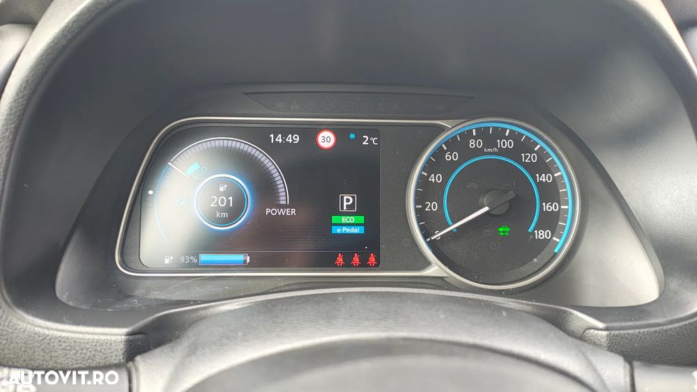 Nissan LEAF 40 kWh N-Connecta - 7