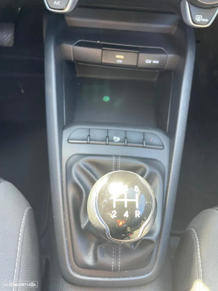 Kia Rio 1.2 CVVT Dynamic - 12