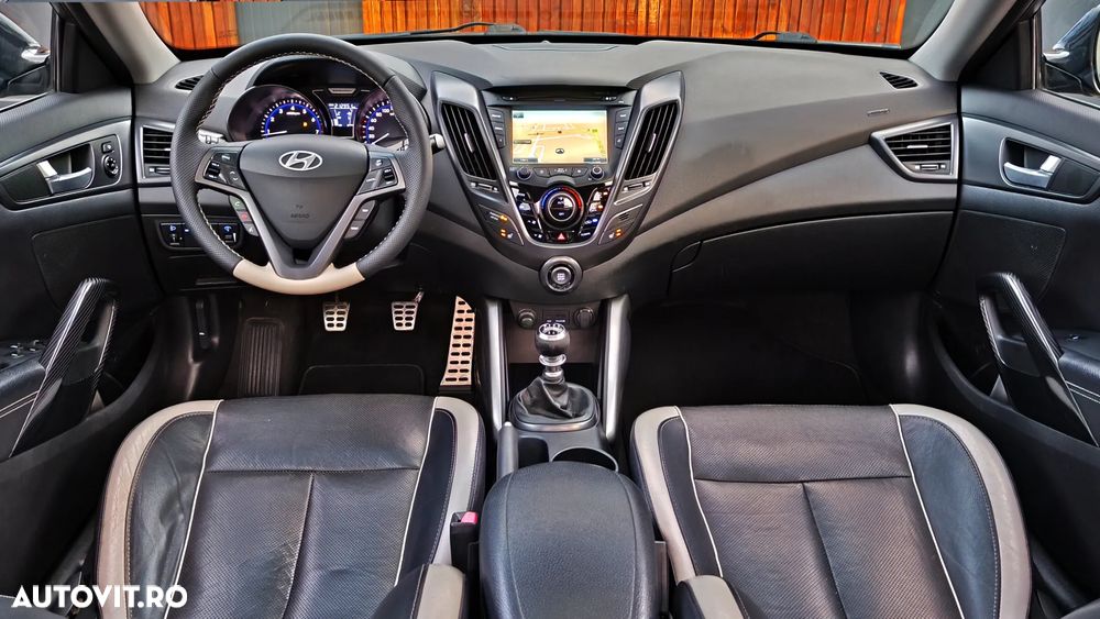 Hyundai Veloster 1.6 Turbo Matt Finish - 7